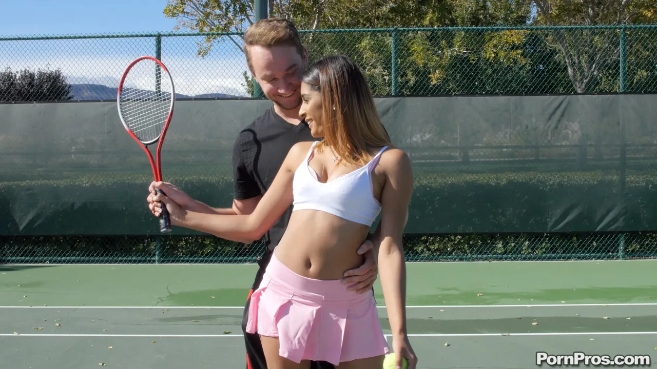 Katalina Mills - Tennis Slut | Picture (25)